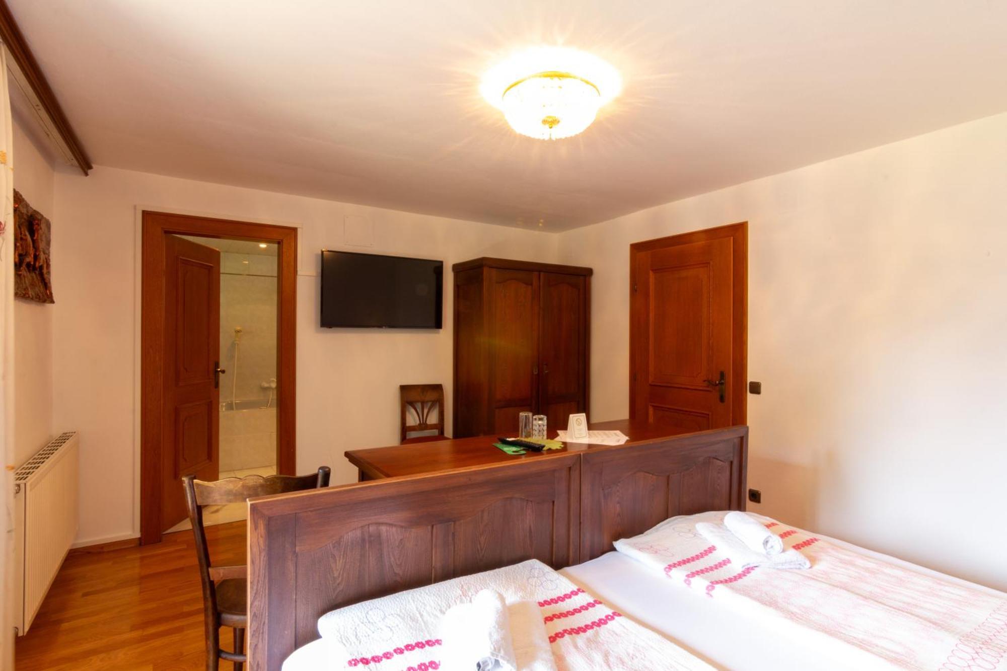 Metzgerwirt Vieh Heli Hotel Bad Goisern Kültér fotó